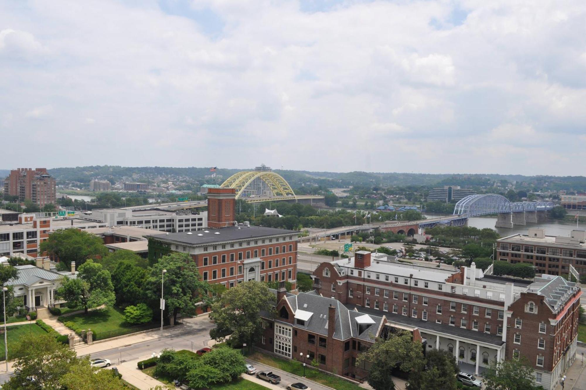 Residence Inn By Marriott Cincinnati Downtown/The Phelps Exterior photo